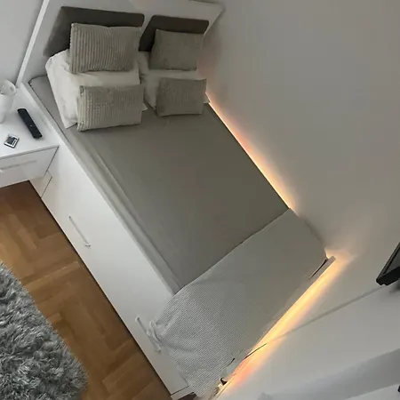 Sutjeska-centar Apartment